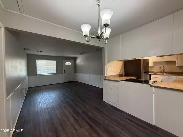 1723 W CHERYL Drive, Phoenix, AZ 85021