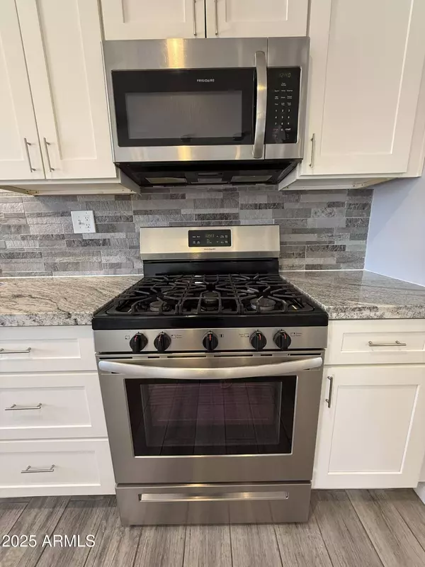 5815 N 21ST Avenue, Phoenix, AZ 85015