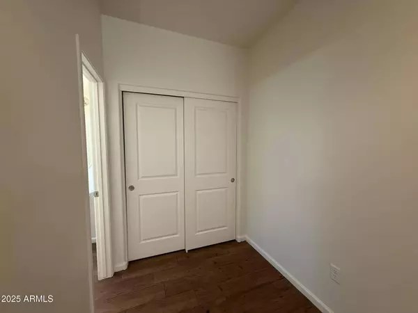 1738 W POLLACK Street, Phoenix, AZ 85041