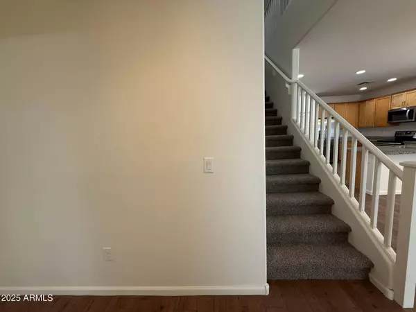 1738 W POLLACK Street, Phoenix, AZ 85041