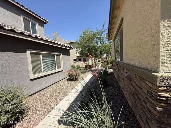 1738 W POLLACK Street, Phoenix, AZ 85041