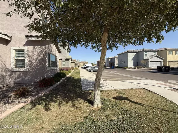 1720 W POLLACK Street, Phoenix, AZ 85041