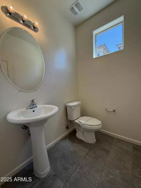 1725 W POLLACK Street, Phoenix, AZ 85041