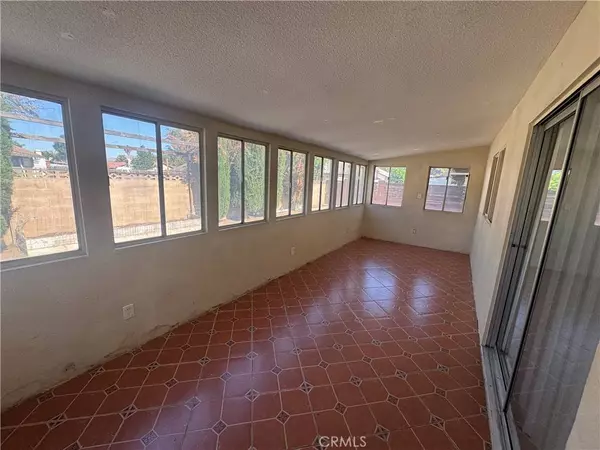 873 Kristin LN, Hemet, CA 92545