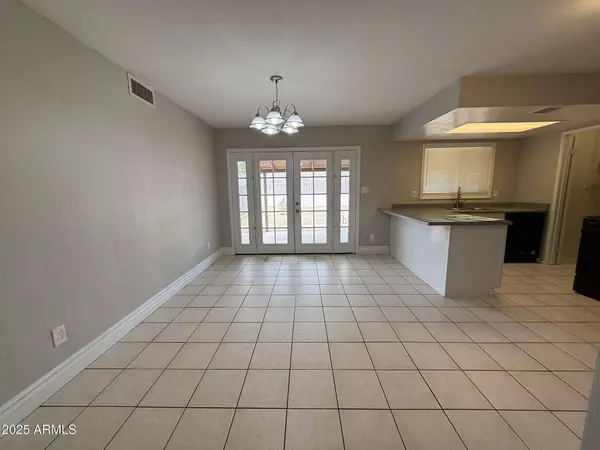 1804 W KRISTAL Way, Phoenix, AZ 85027