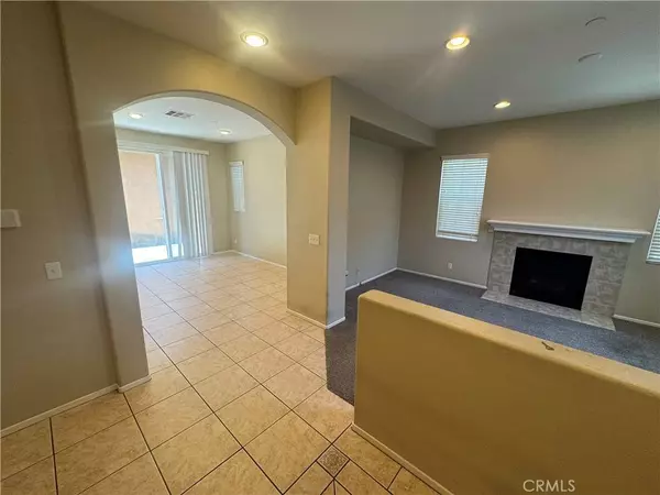 9757 Edenbrook DR, Riverside, CA 92503