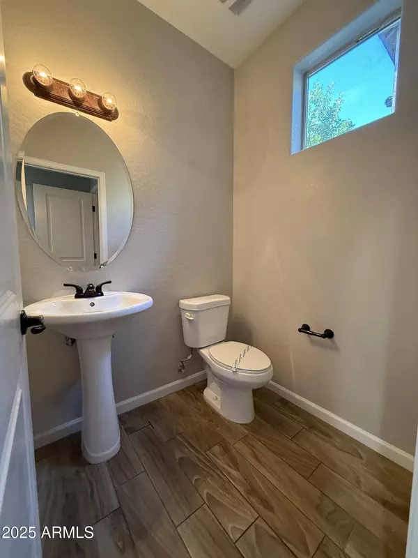 1736 W POLLACK Street, Phoenix, AZ 85041