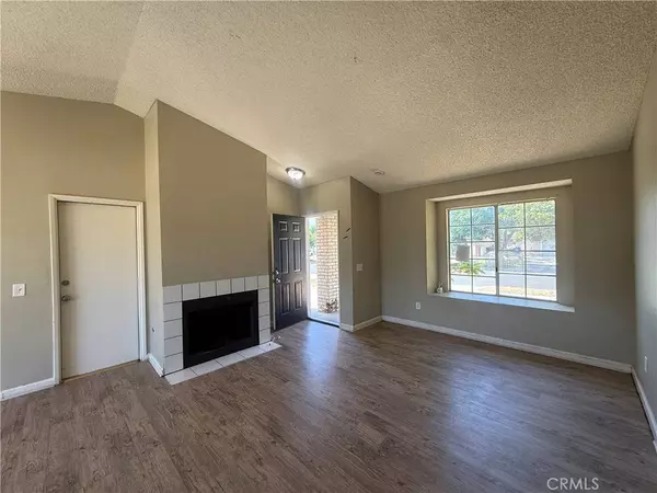 15569 Athol ST, Fontana, CA 92335