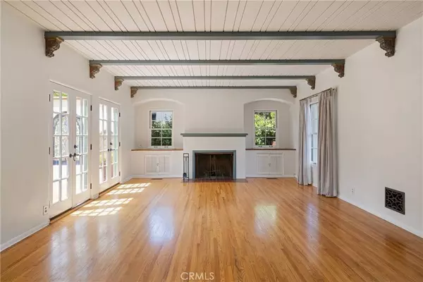 1111 N Indian Hill BLVD, Claremont, CA 91711