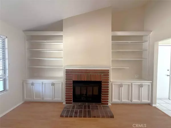 1816 W Avenue K11, Lancaster, CA 93534