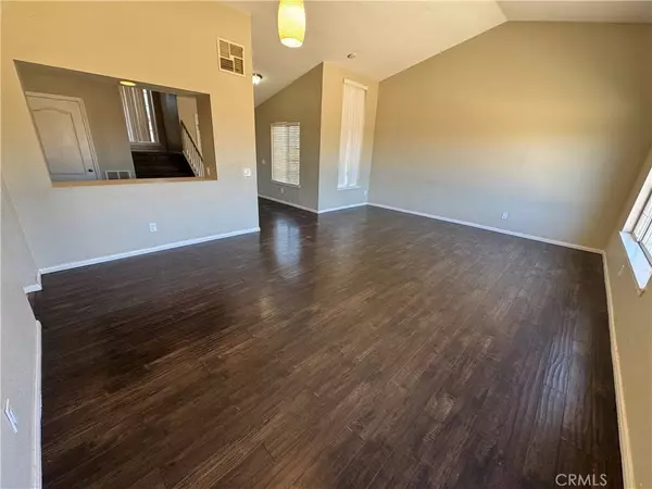 3151 Tourmaline LN, Palmdale, CA 93550