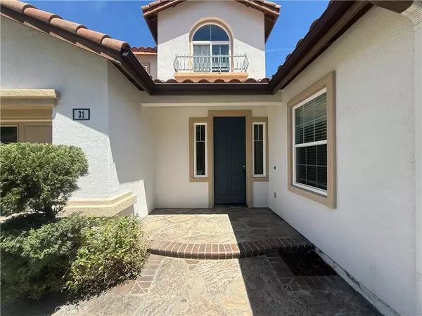 31 Whispering Willow CT, Azusa, CA 91702