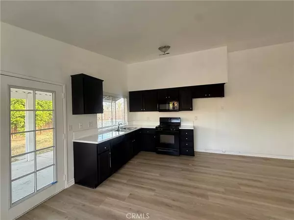 1613 Edgefield DR, Perris, CA 92571