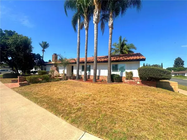 1321 Lance DR, Tustin, CA 92780