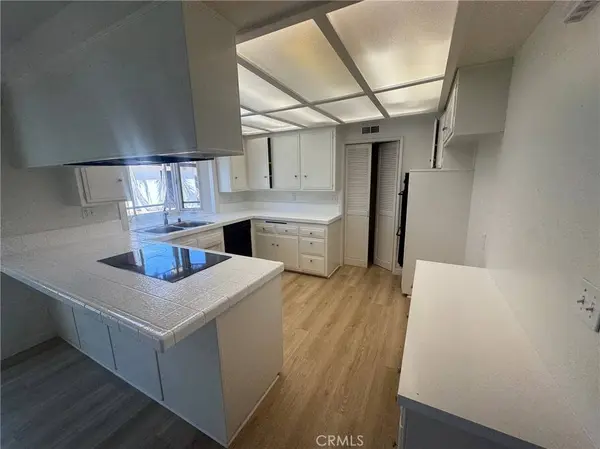 1321 Lance DR, Tustin, CA 92780