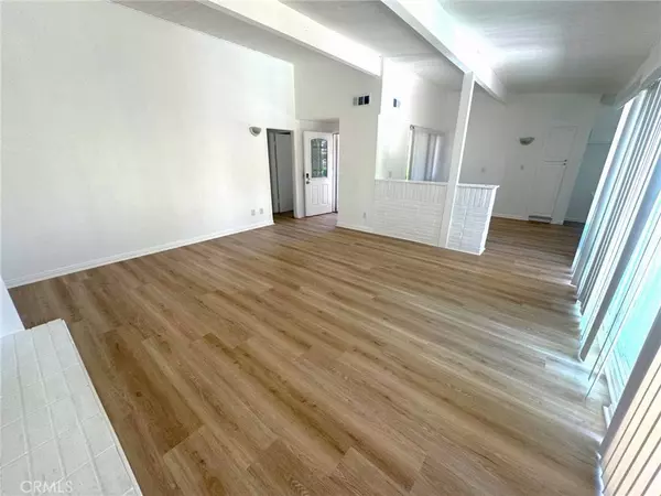 17731 Elkwood ST, Reseda, CA 91335