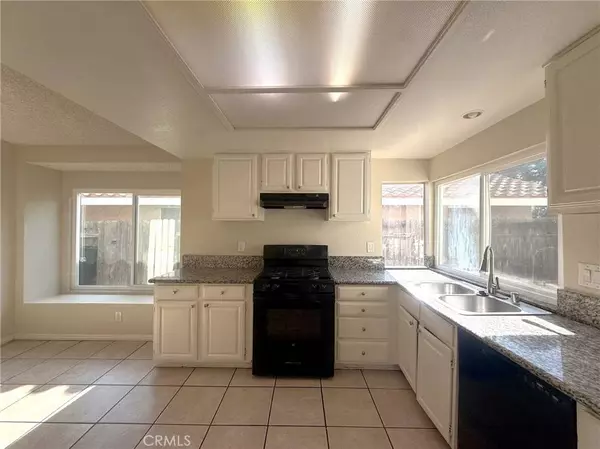 25077 Morning Dove WAY, Moreno Valley, CA 92551