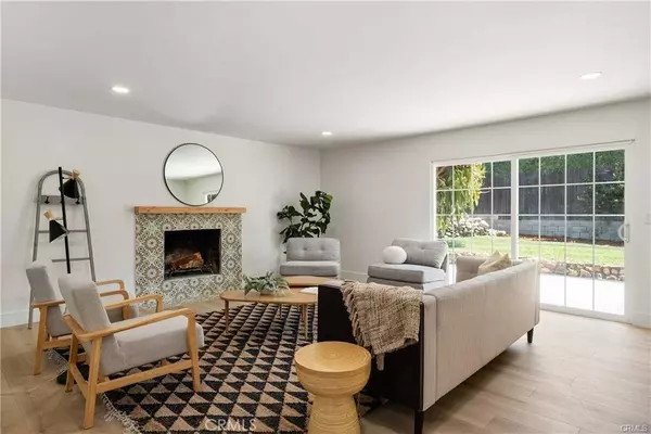 221 Wiley CT, Claremont, CA 91711