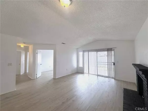 601 Cypress ST, Beaumont, CA 92223