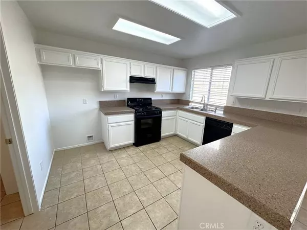 35786 Octopus LN, Wildomar, CA 92595