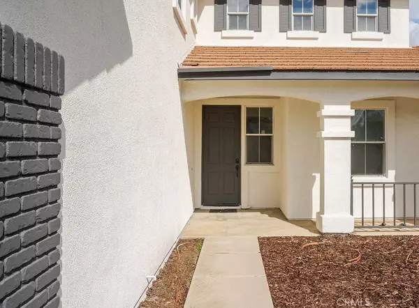 19068 Clover, Riverside, CA 92508