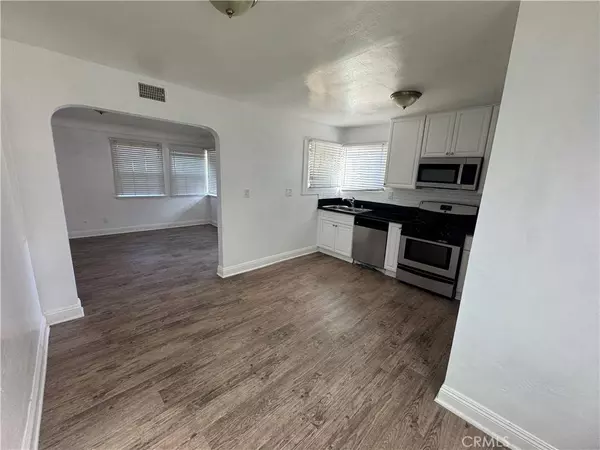 5709 California, Long Beach, CA 90805