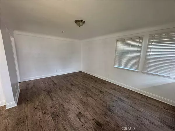 5709 California, Long Beach, CA 90805