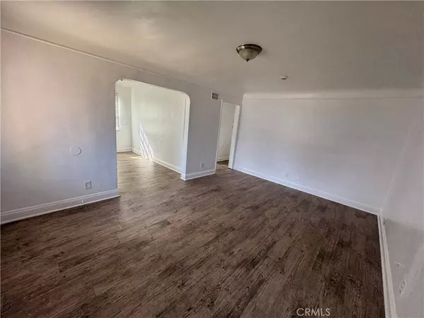 5709 California, Long Beach, CA 90805