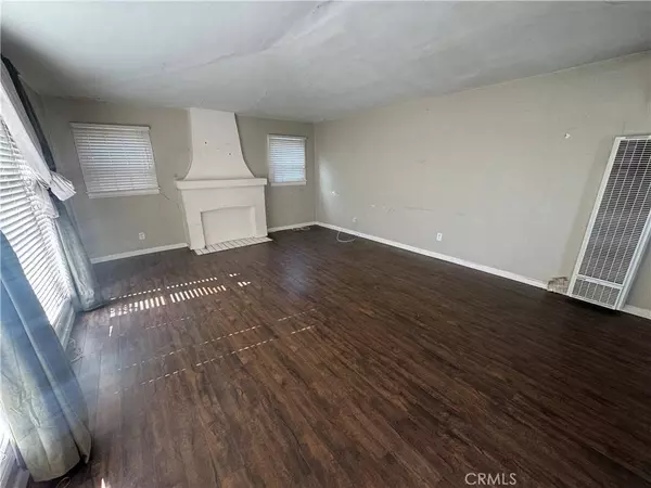 2903 W 78th ST, Inglewood, CA 90305