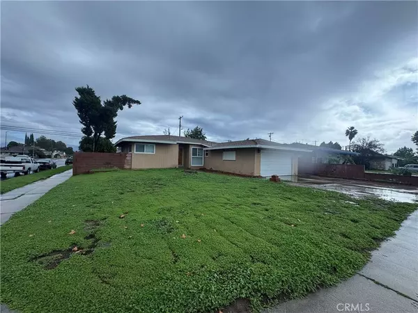 9256 Swinton AVE, North Hills, CA 91343