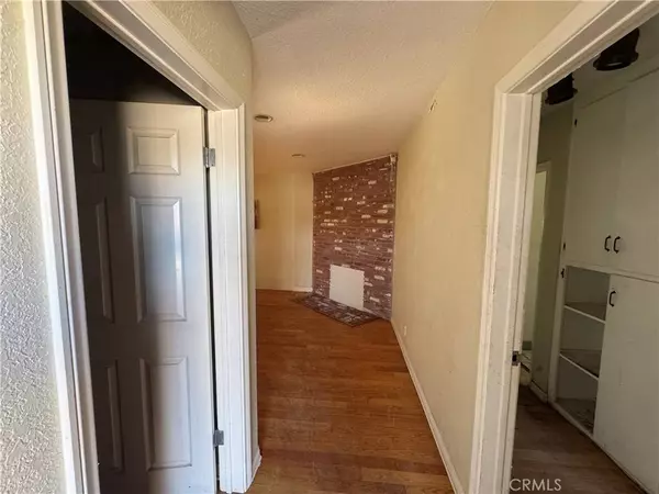 6853 Willis AVE, Van Nuys, CA 91405