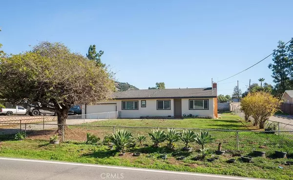 1548 S Citrus AVE, Escondido, CA 92027