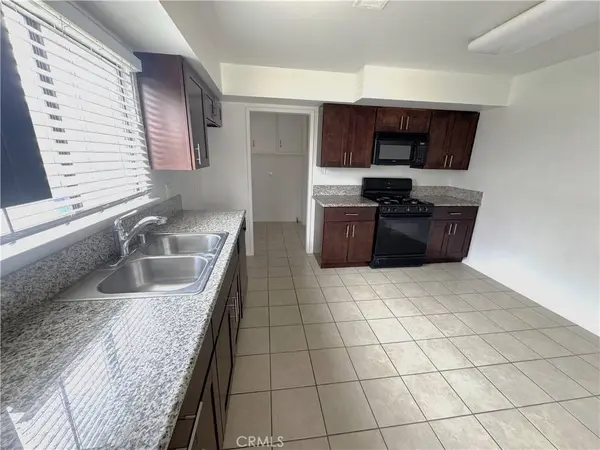 44450 Lowtree AVE, Lancaster, CA 93534