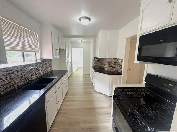 7017 Murietta AVE, Van Nuys, CA 91405
