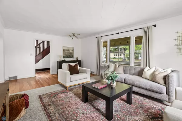 344 9th AVE S, Fargo, ND 58103