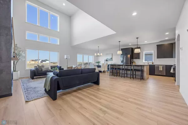 8326 61st ST S, Horace, ND 58047