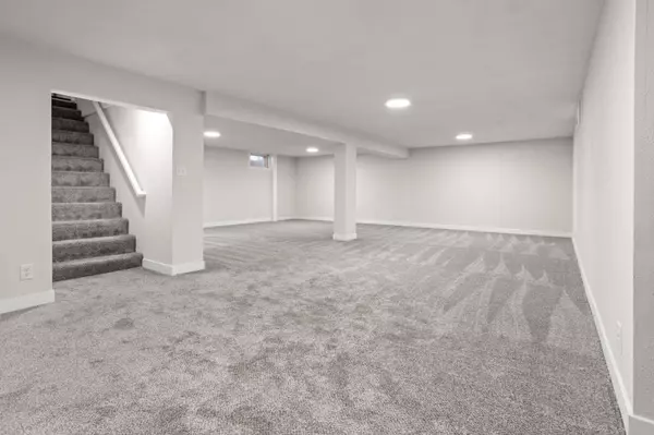 1708 3rd ST S, Moorhead, MN 56560