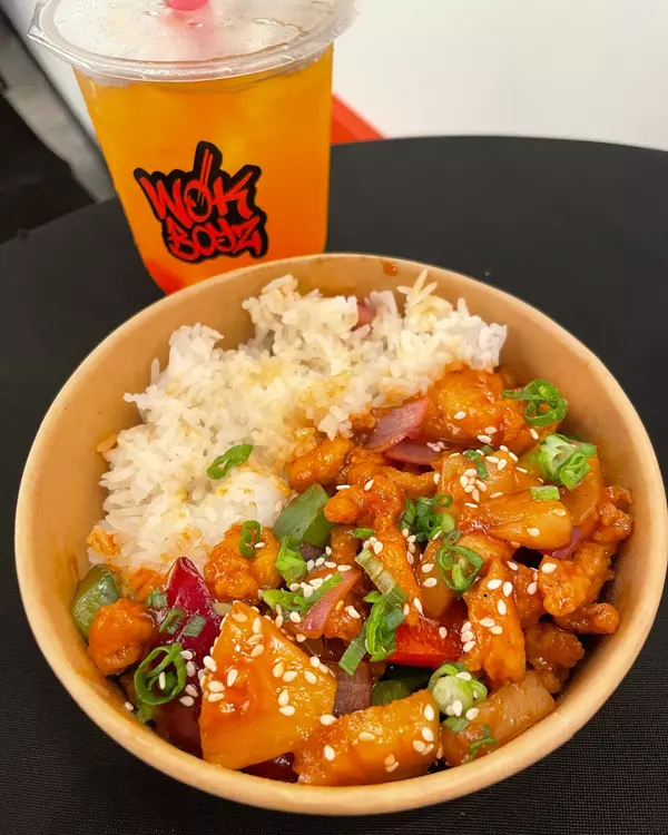 Toronto Food News Flash: Customizable Asian Street Food Sensation Wok Boyz Lands Near Yorkdale!