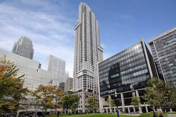 Unbeatable Location! Rent This Dream Condo at 88 Scott St, Toronto,Khoa Le
