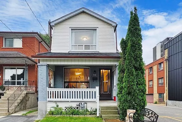 Deal of the Week in Toronto: Your Dream Home Awaits in the Heart of the City!