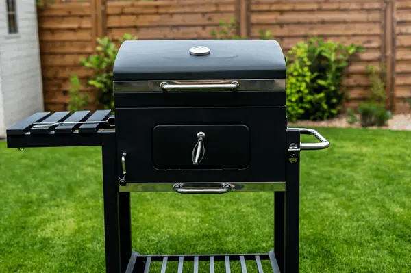 feature image of Proactive Home Maintenance: Preparing Your Grill for Summer in Toronto and Surrounding Areas