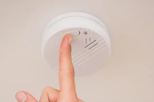 The 5 Smoke Detector Rules Every Toronto Homeowner Needs to Know