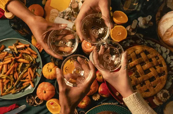 feature image of Thanksgiving Home Prep Every Host Needs: Essential Tips for Toronto Homeowners