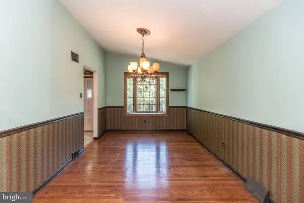 9316 LARAMIE RD, Philadelphia, PA 19115