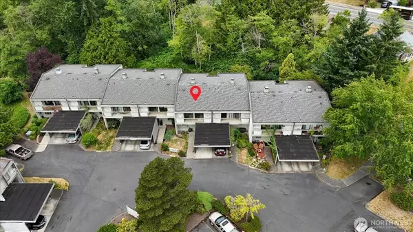 How I Helped a Mountlake Terrace Buyer Close Remotely — And Why Trust Matters More Than Geography,Andrey Gulchuk