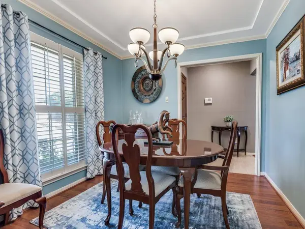 2516 Lawnview Drive, Carrollton, TX 75006