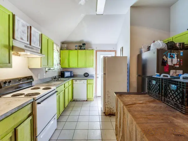 1315 Caldwell Avenue, Dallas, TX 75223