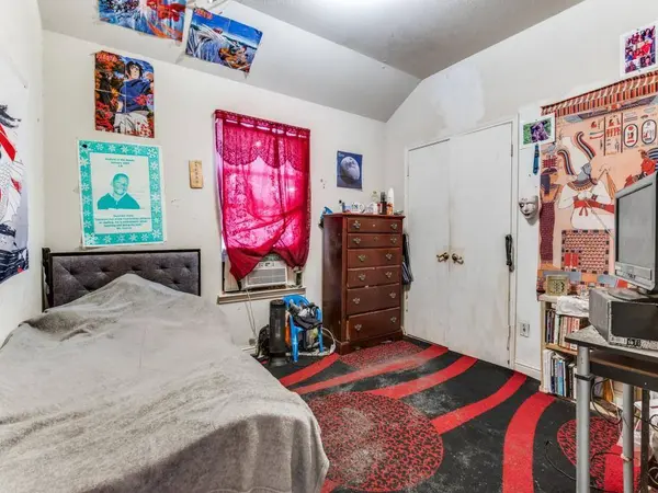 1315 Caldwell Avenue, Dallas, TX 75223