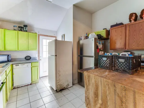 1315 Caldwell Avenue, Dallas, TX 75223