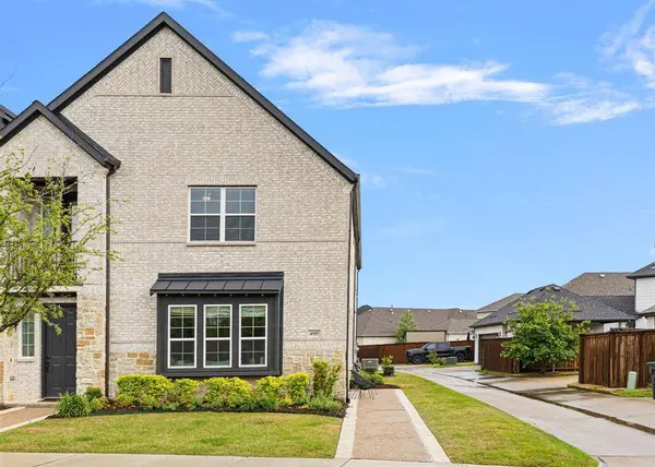 4505 Cypress Thorn Drive, Arlington, TX 76005